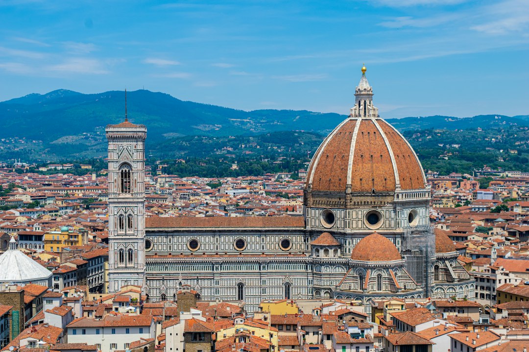 Floransa’da Duomo ve kent manzarası, İtalya
